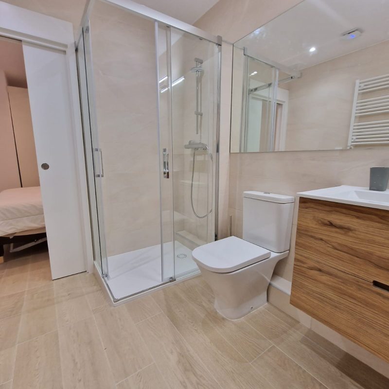 REFORMAS DE BAÑOS